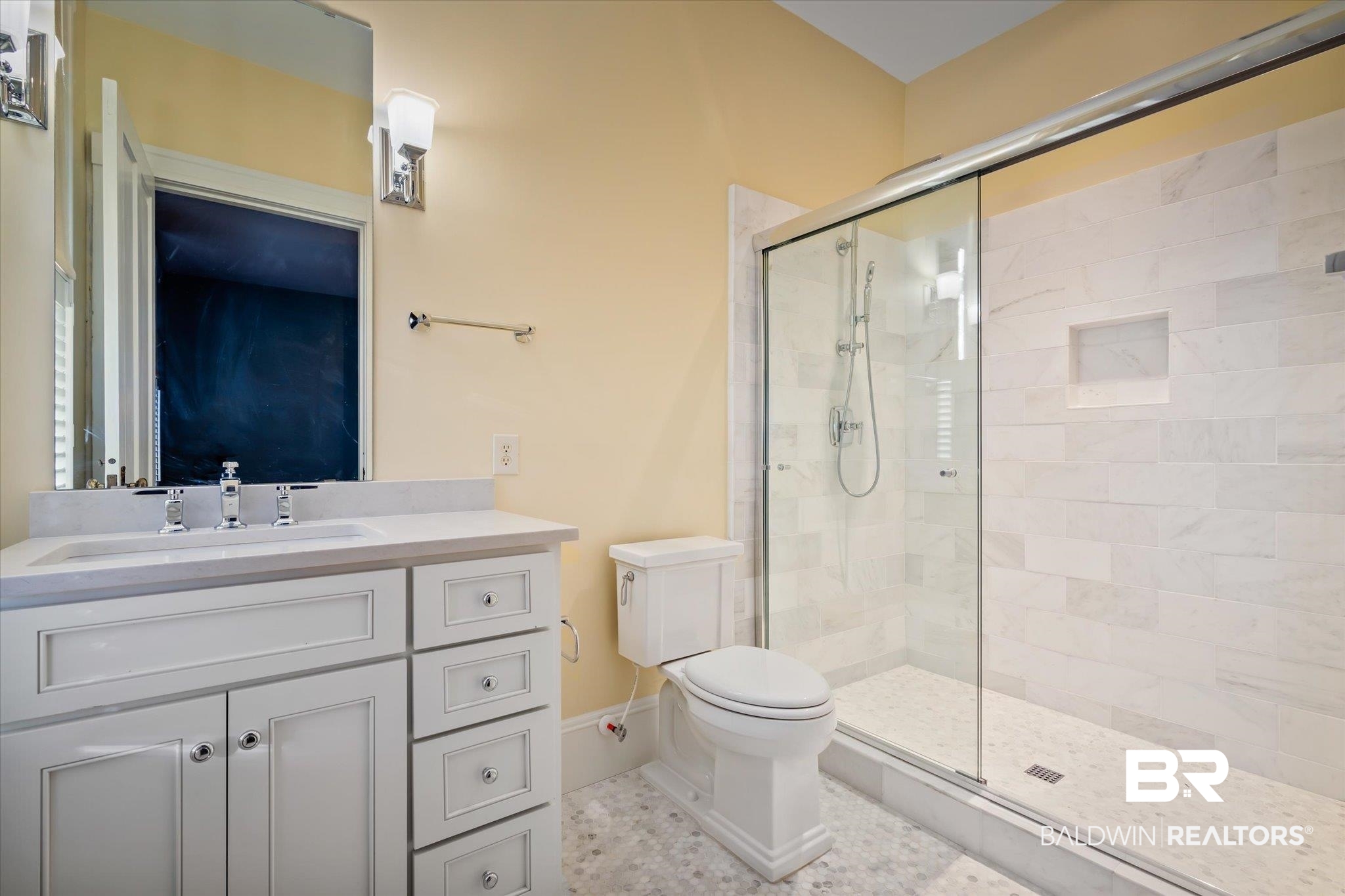 1565 Dauphin Street Mobile, AL 36604 - Photo 19 of 47
