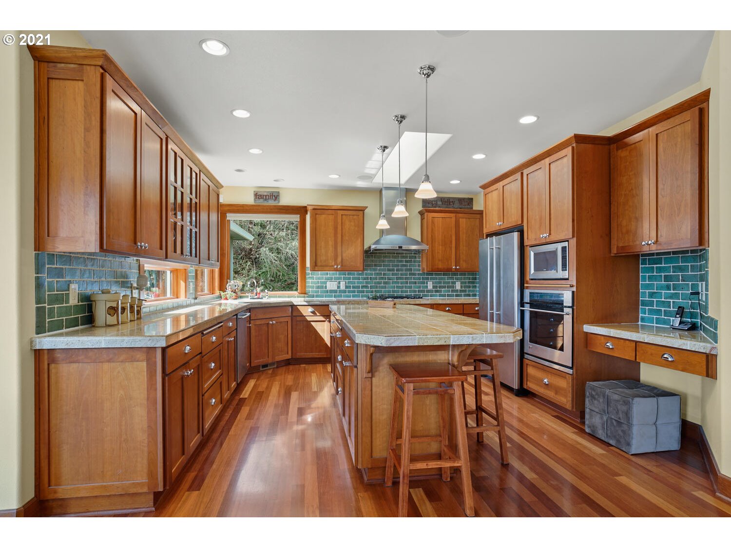 31863 Moon Ridge Court Scappoose, OR 97056 - Photo 6 of 32 Gallery Image 6