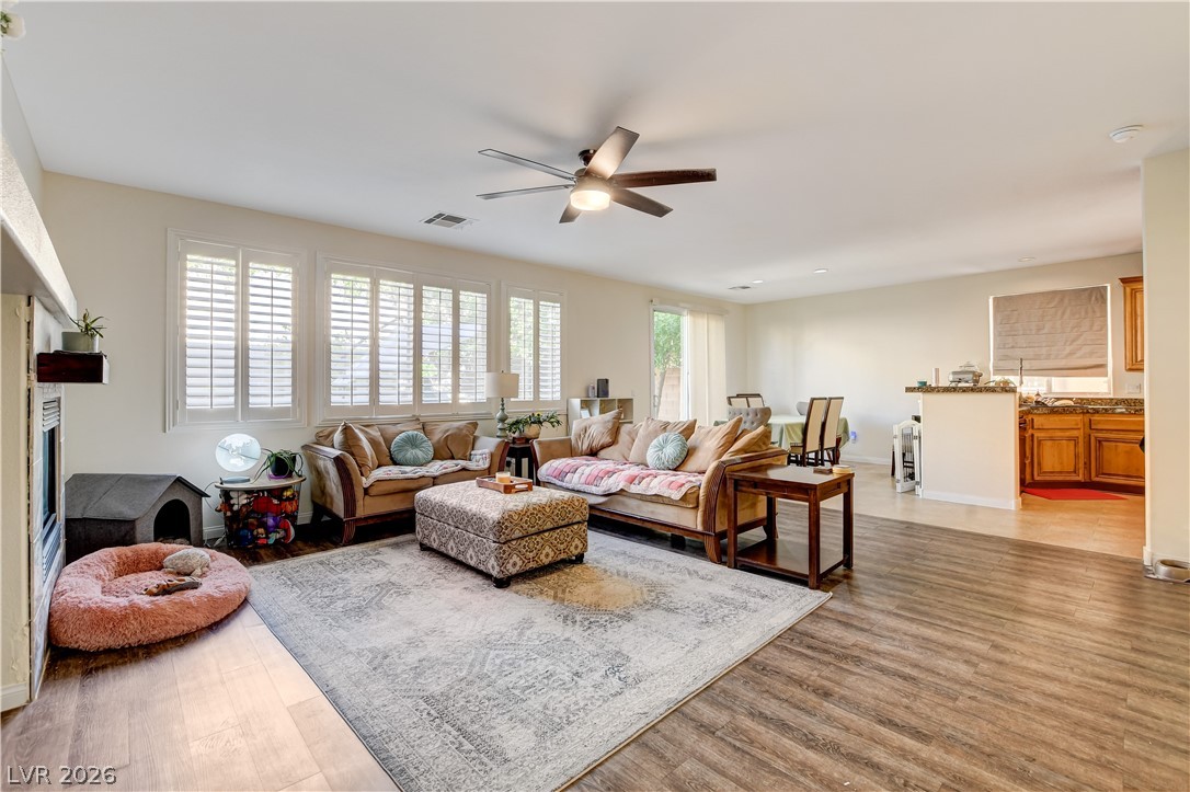 360 Milan Street Henderson, NV 89015 - Photo 29 of 62