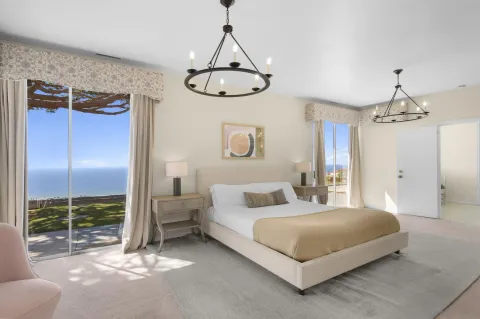 $8,295,000 | 8390 Prestwick Drive, La Jolla, CA 92037