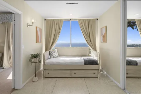 $8,295,000 | 8390 Prestwick Drive, La Jolla, CA 92037