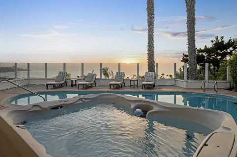 $8,295,000 | 8390 Prestwick Drive, La Jolla, CA 92037