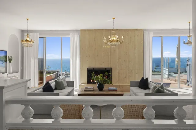 $8,295,000 | 8390 Prestwick Drive, La Jolla, CA 92037