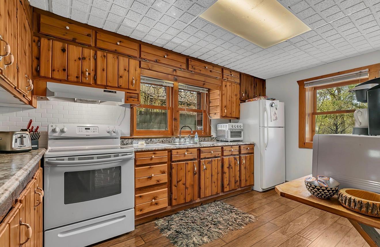 664 Roosevelt Road St. Cloud, MN 56301 - Photo 4 of 30