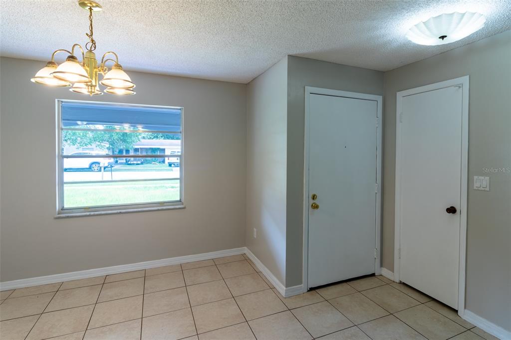 3523 Southwest 147 Lane Road Ocala, FL 34473 - Photo 5 of 40 Gallery Image 5