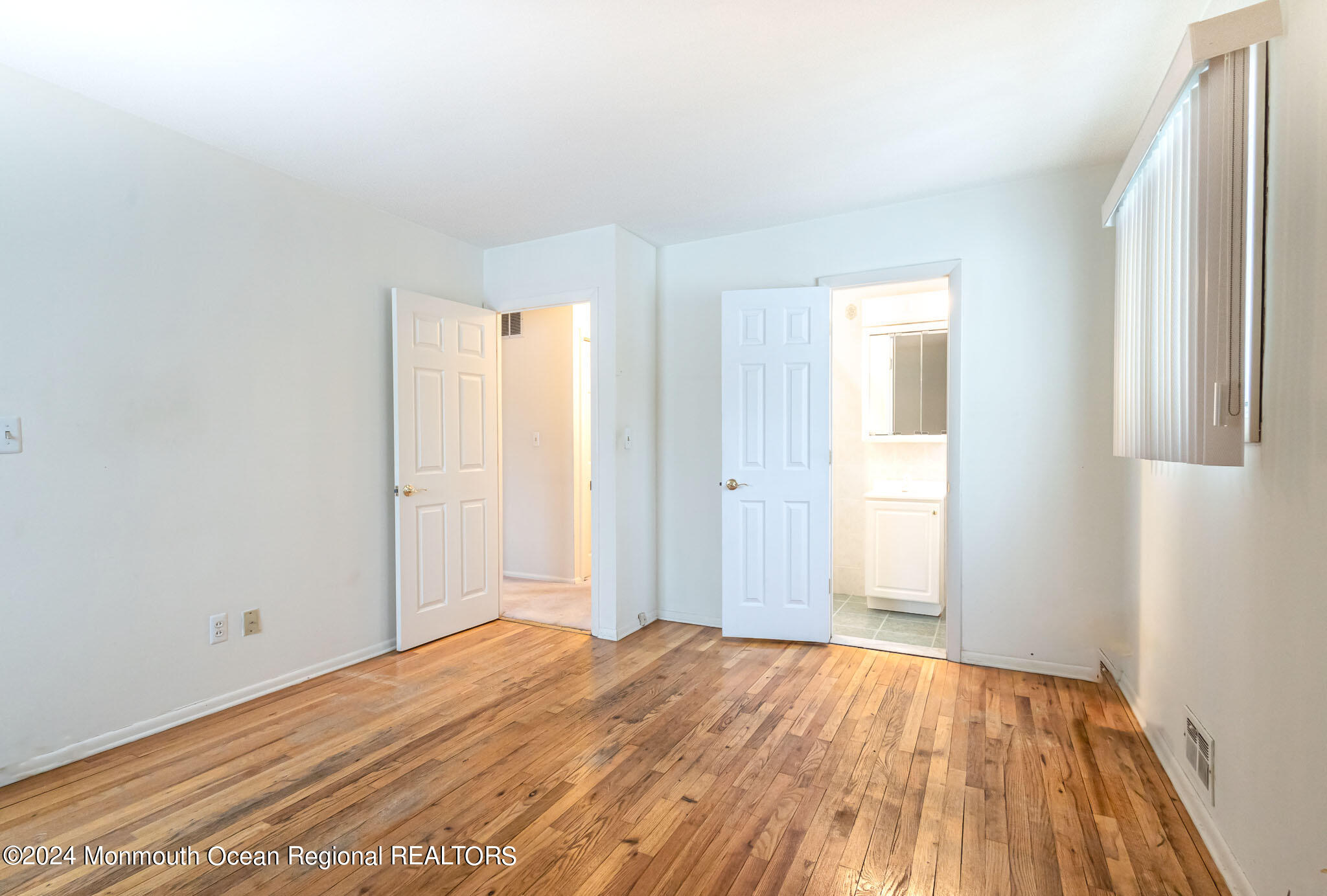 504 Roberta Road Neptune Township, NJ 07753 - Photo 10 of 24 ROBERTA BR Master w Bath