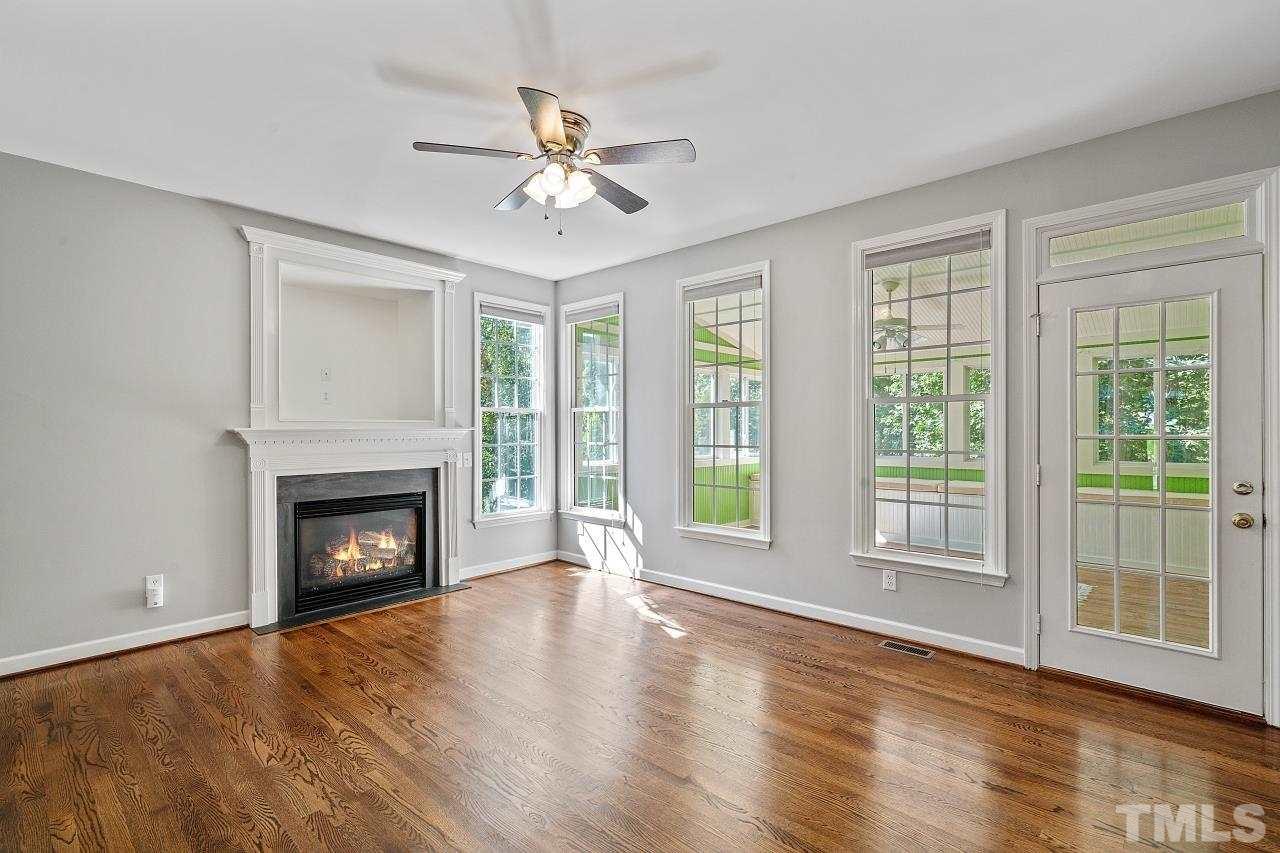 1333 Pendula Path Apex, NC 27502 - Photo 7 of 29