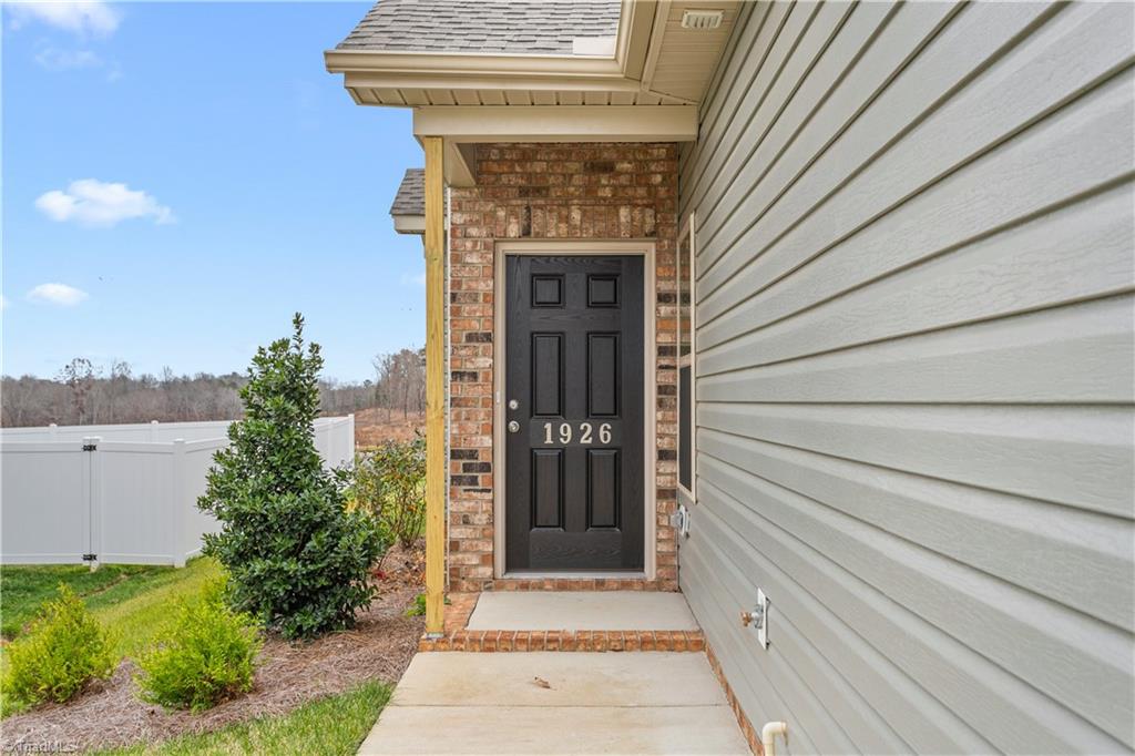 1926 Darrell Drive Graham, NC 27253 - Photo 4 of 26