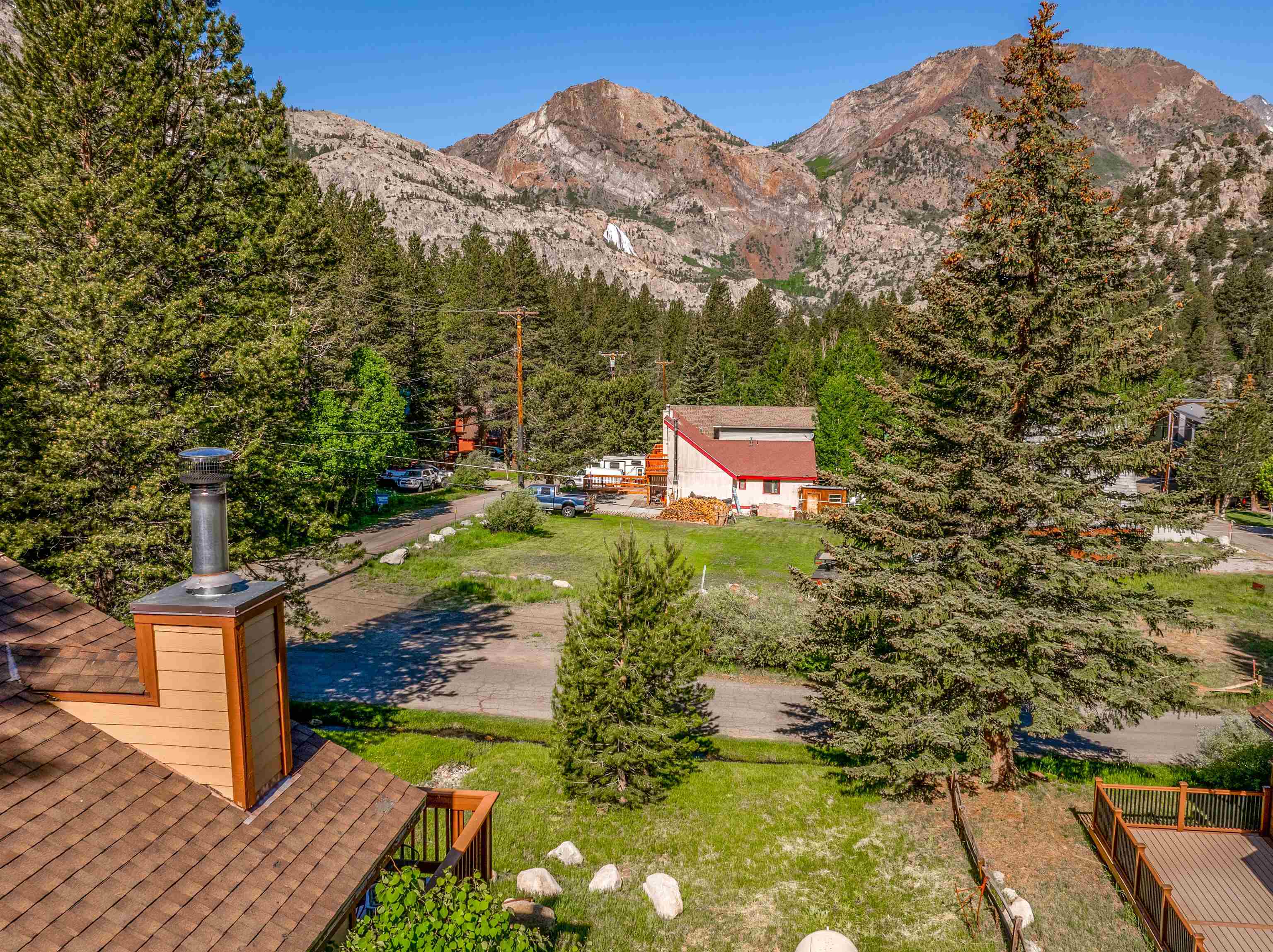 739 Minaret Road June Lake, CA 93529 - Photo 33 of 48 Gallery Image 33