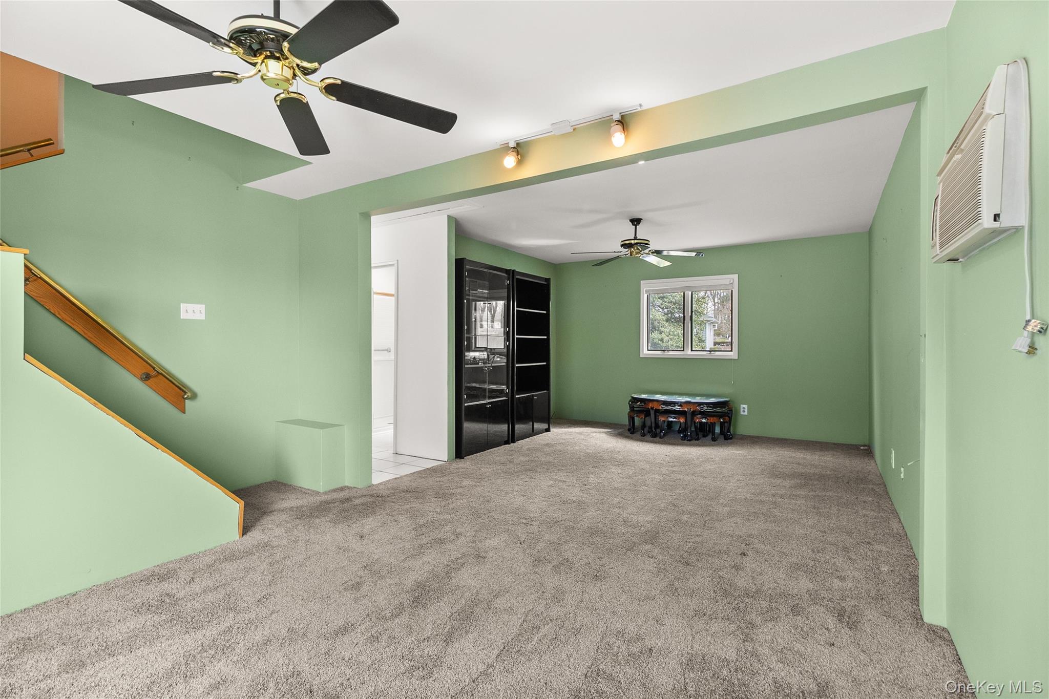 69 Amsterdam Road Smithtown, NY 11787 - Photo 12 of 22