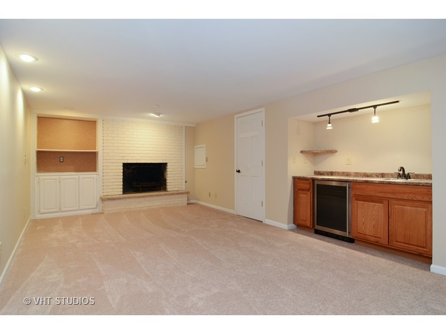287 Fox Harbor Road Trout Valley, IL 60013 - Photo 8 of 15