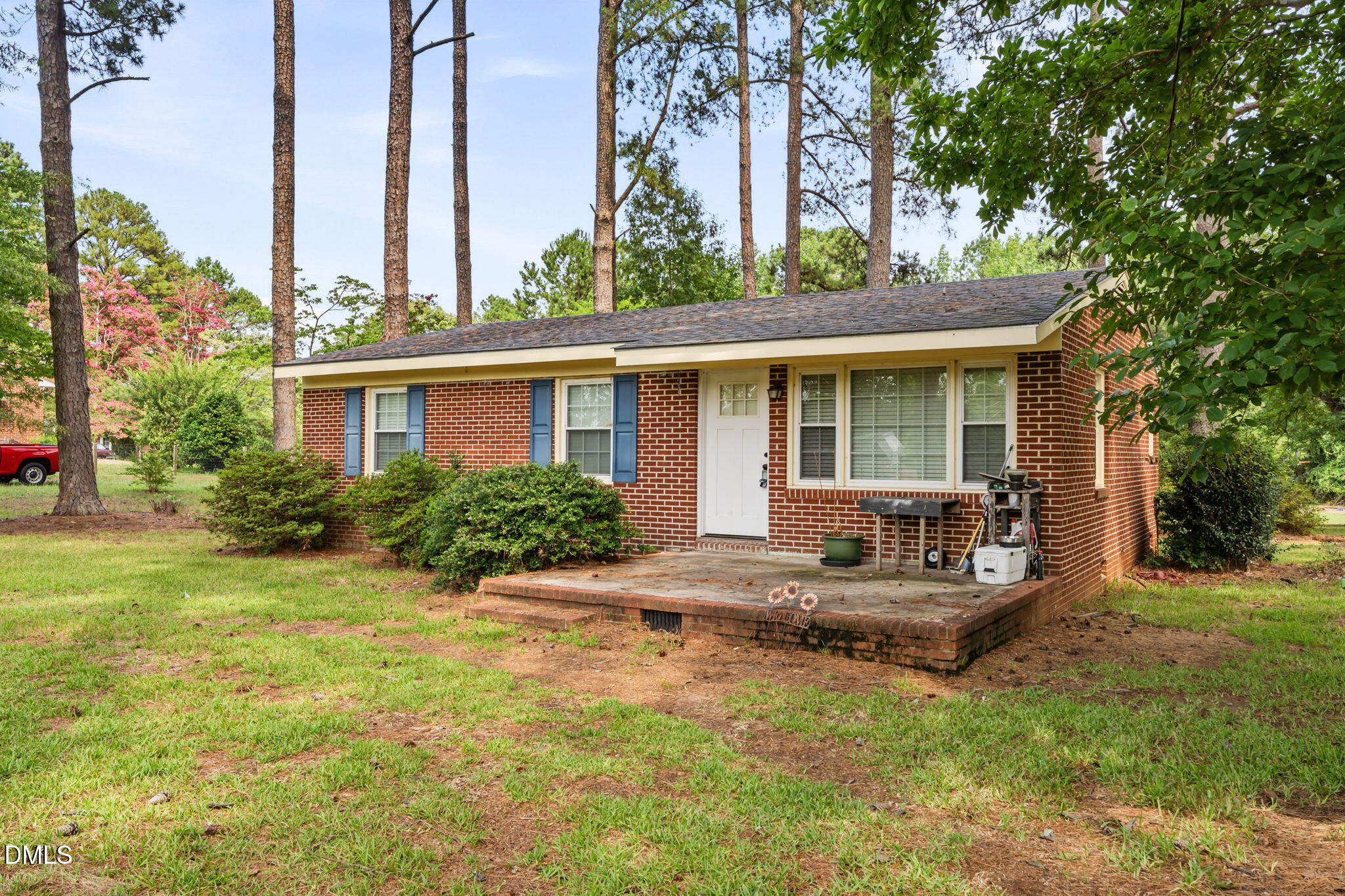 818 Van Warren Road Roanoke Rapids, NC 27870 - Photo 1 of 32 1-web-or-mls-DSC02518