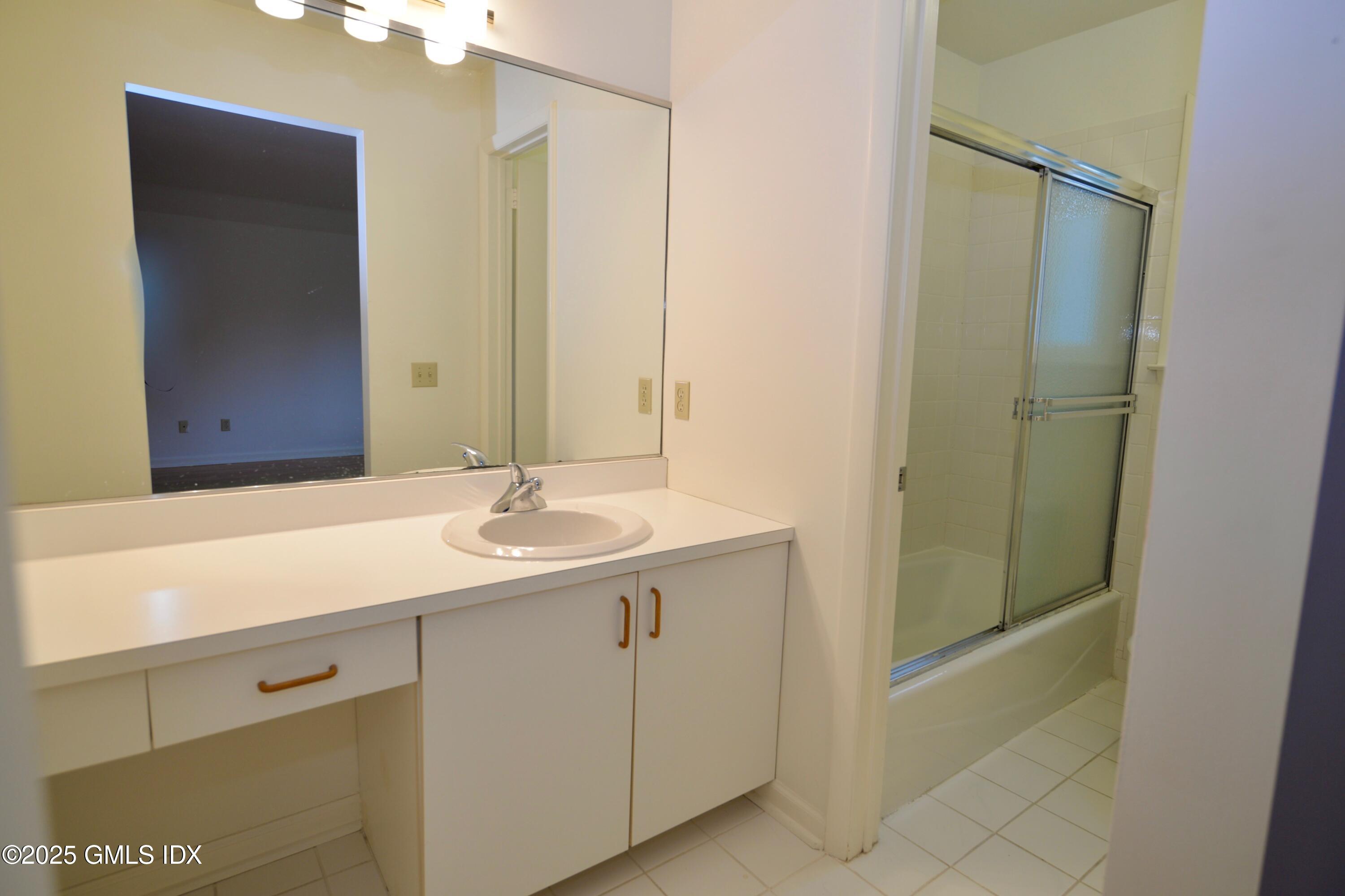 35 Homestead Road Greenwich, CT 06831 - Photo 11 of 16 _DSC5047
