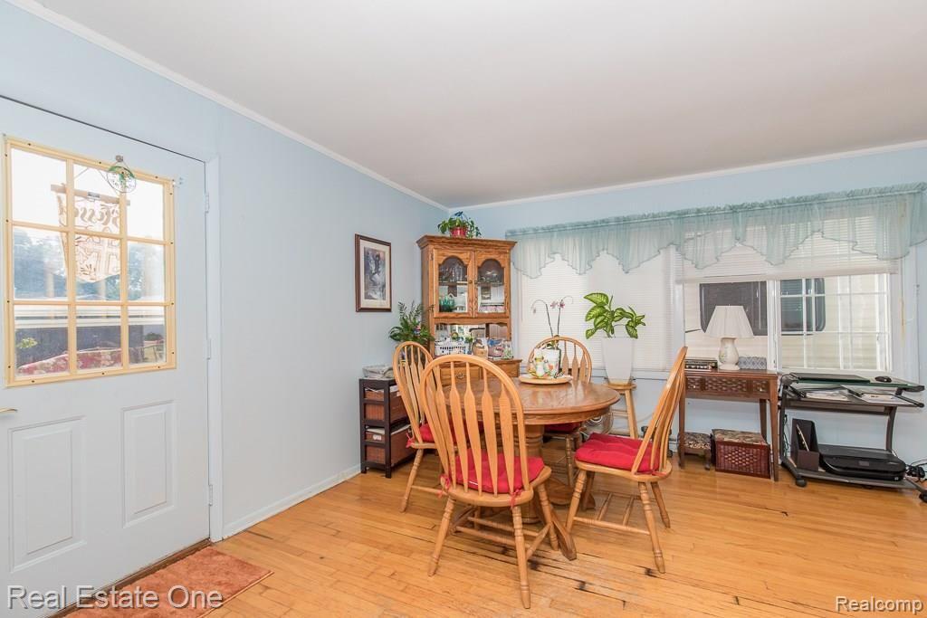 2565 Culbertson Avenue Rochester, MI 48307 - Photo 5 of 11 Culbertson MLS-W016.jpg