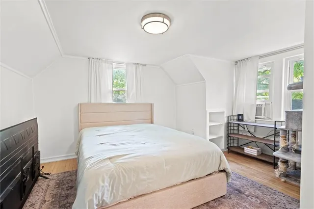 $275,000 | 8242 Belleview Avenue, Kansas City, MO 64114