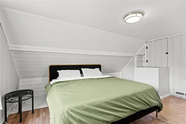 $275,000 | 8242 Belleview Avenue, Kansas City, MO 64114