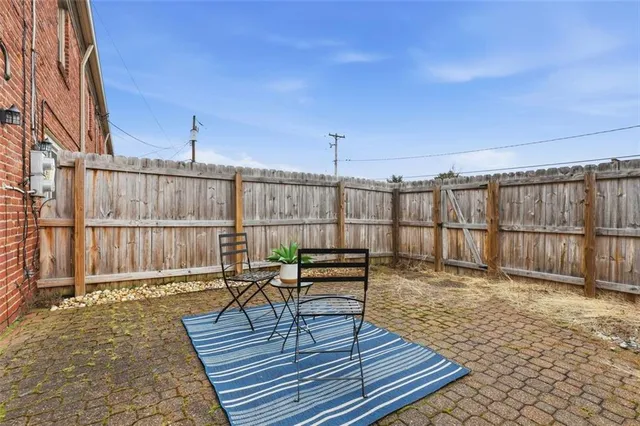 $219,000 | 130 Jamestown Court, Pittsburgh, PA 15216