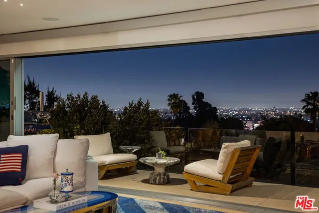 $2,995,000 | 7924 Hillside Avenue, Los Angeles, CA 90046