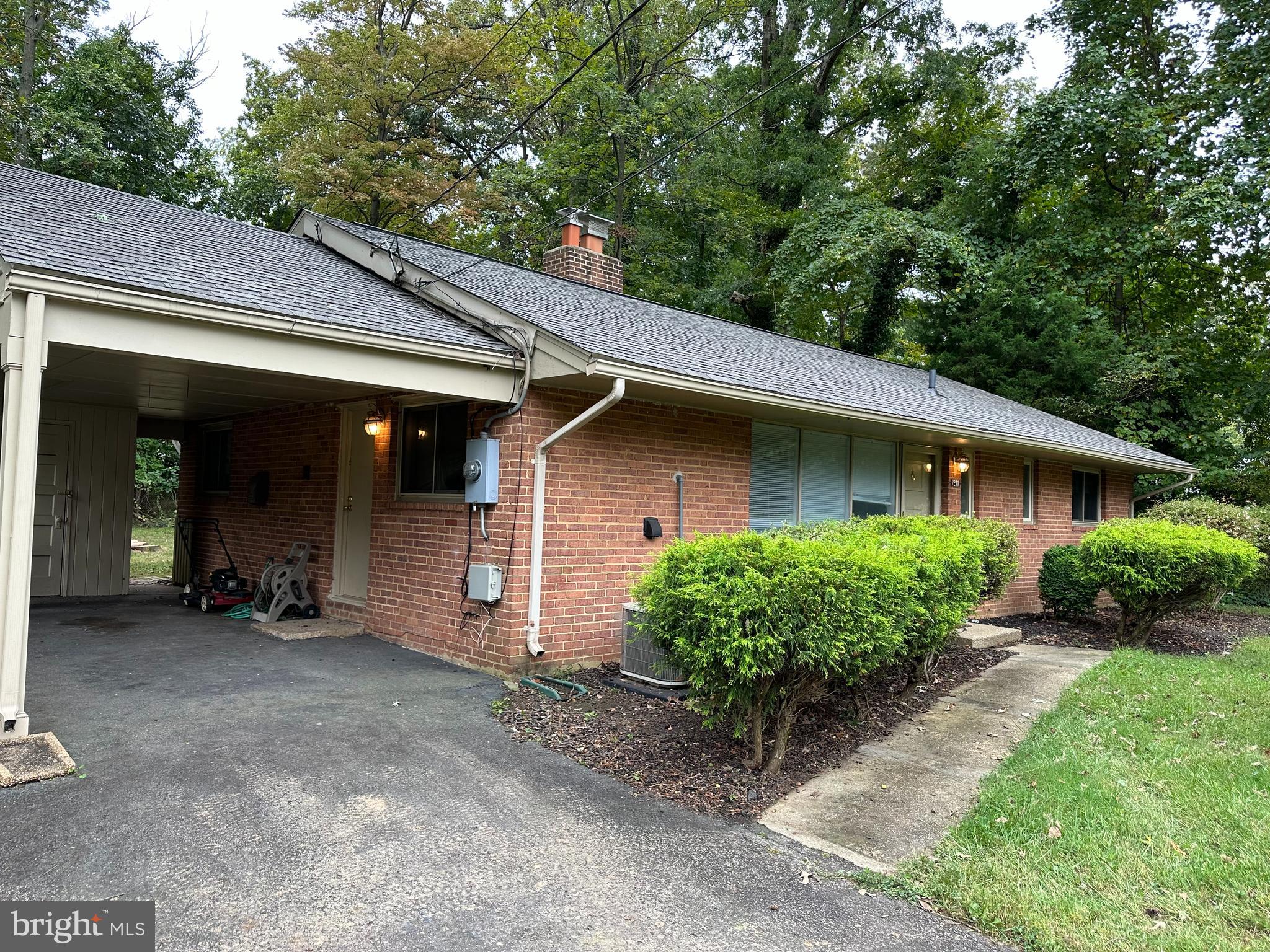 7211 Leesville Boulevard Springfield, VA 22151 - Photo 3 of 7