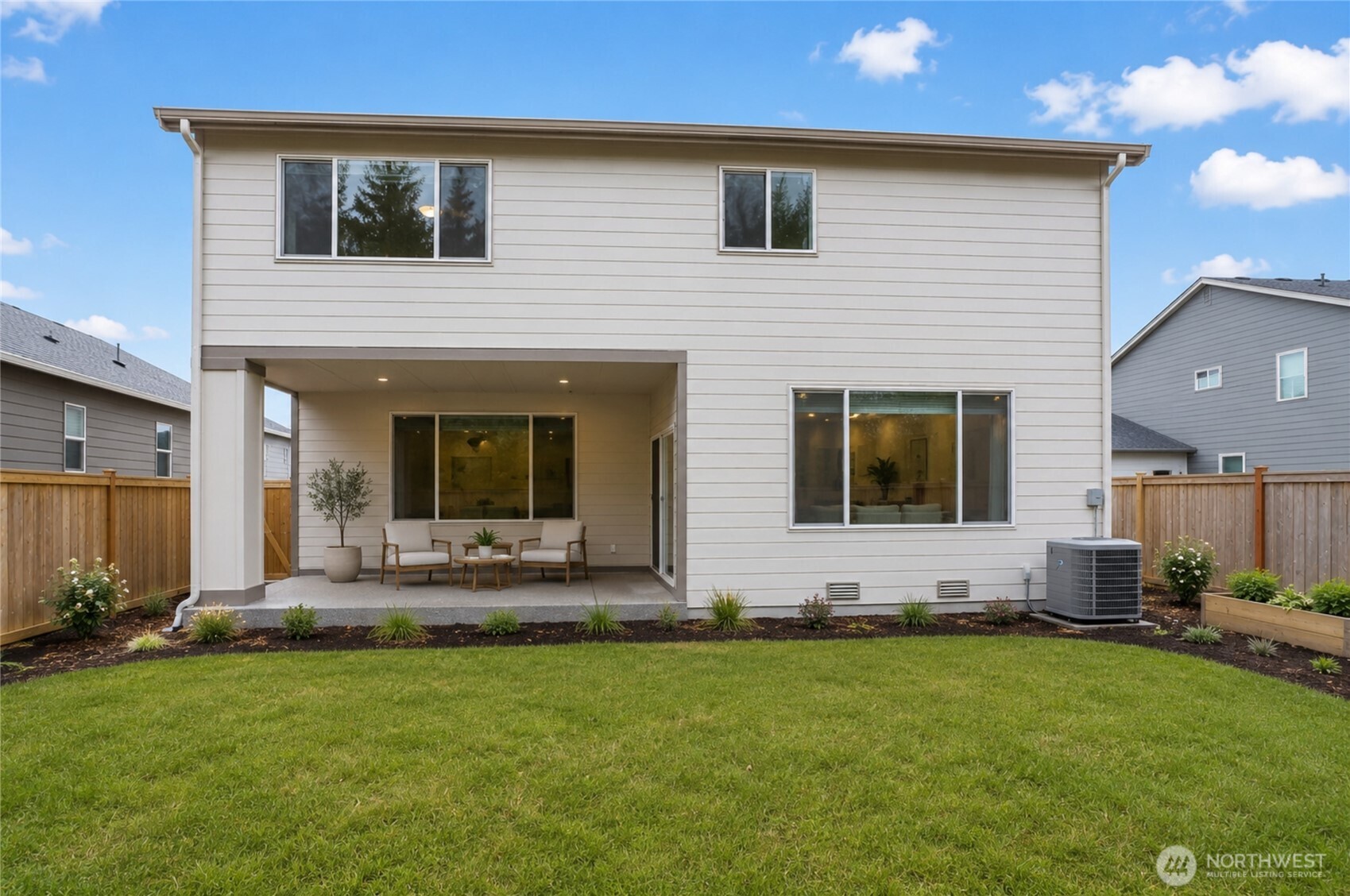 1198 Panoramic Loop Bremerton, WA 98312 - Photo 25 of 29