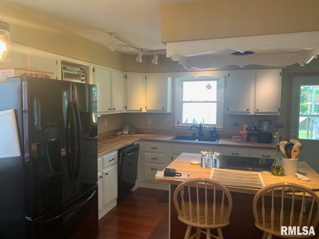 31 Delmar Drive Springfield, IL 62703 - Photo 5 of 23