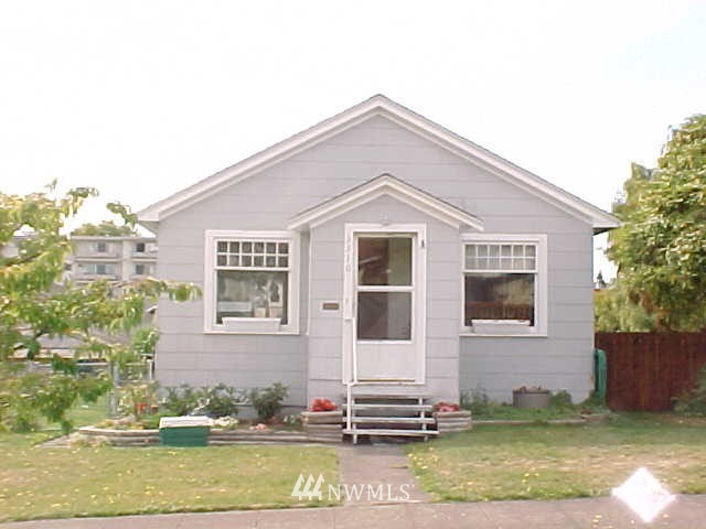 3310 Rockefeller Avenue Everett, WA 98201 - Photo 2 of 17