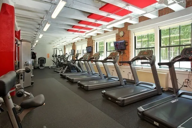 $2,498,000 | 9 West Broadway, Unit 618, Boston, MA 02127