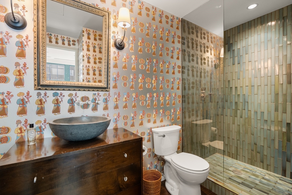 9 West Broadway, Unit 618 Boston, MA 02127 - Photo 5 of 25