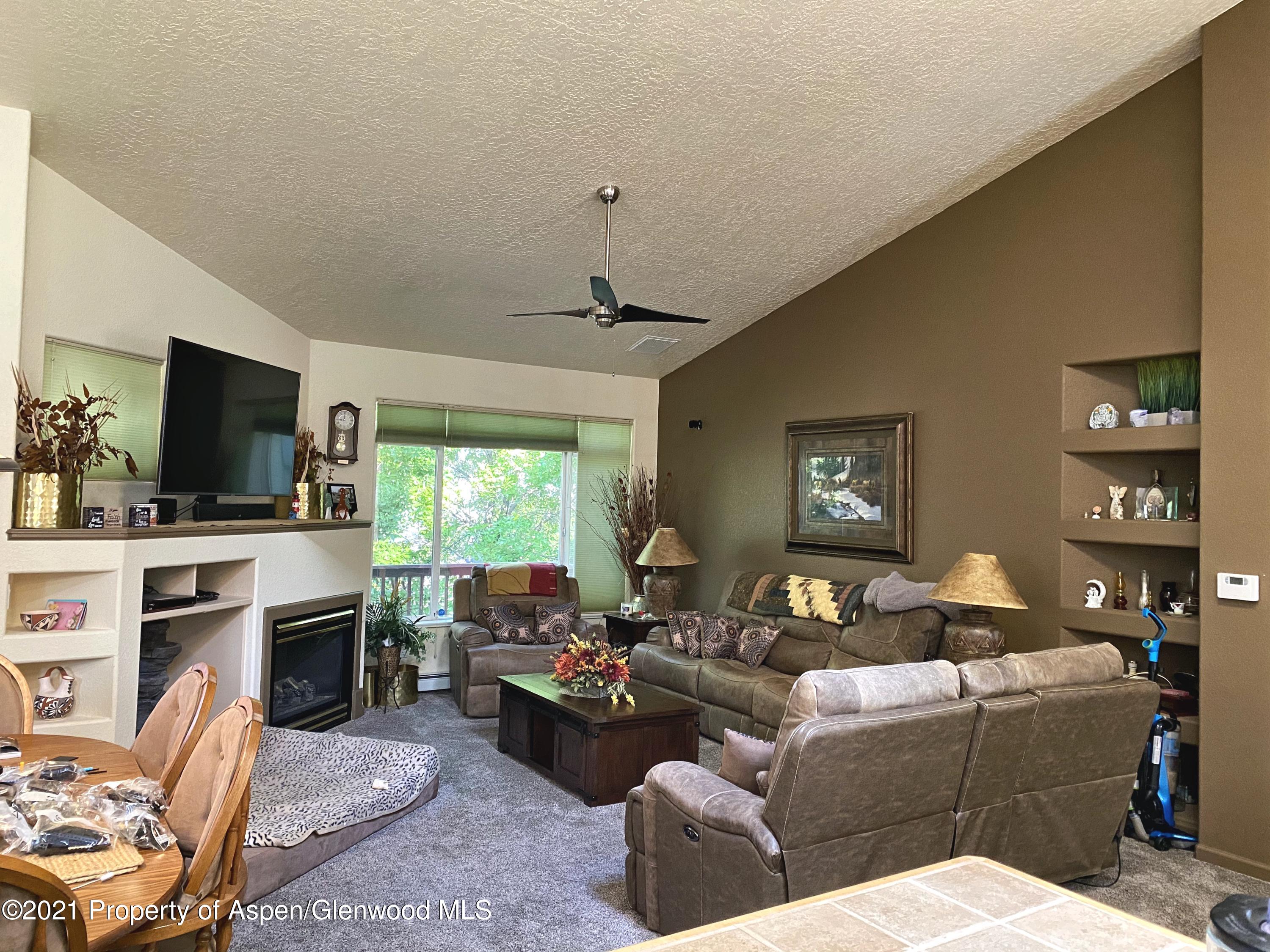 154 South Ridge Court Parachute, CO 81635 - Photo 2 of 11 IMG_0249