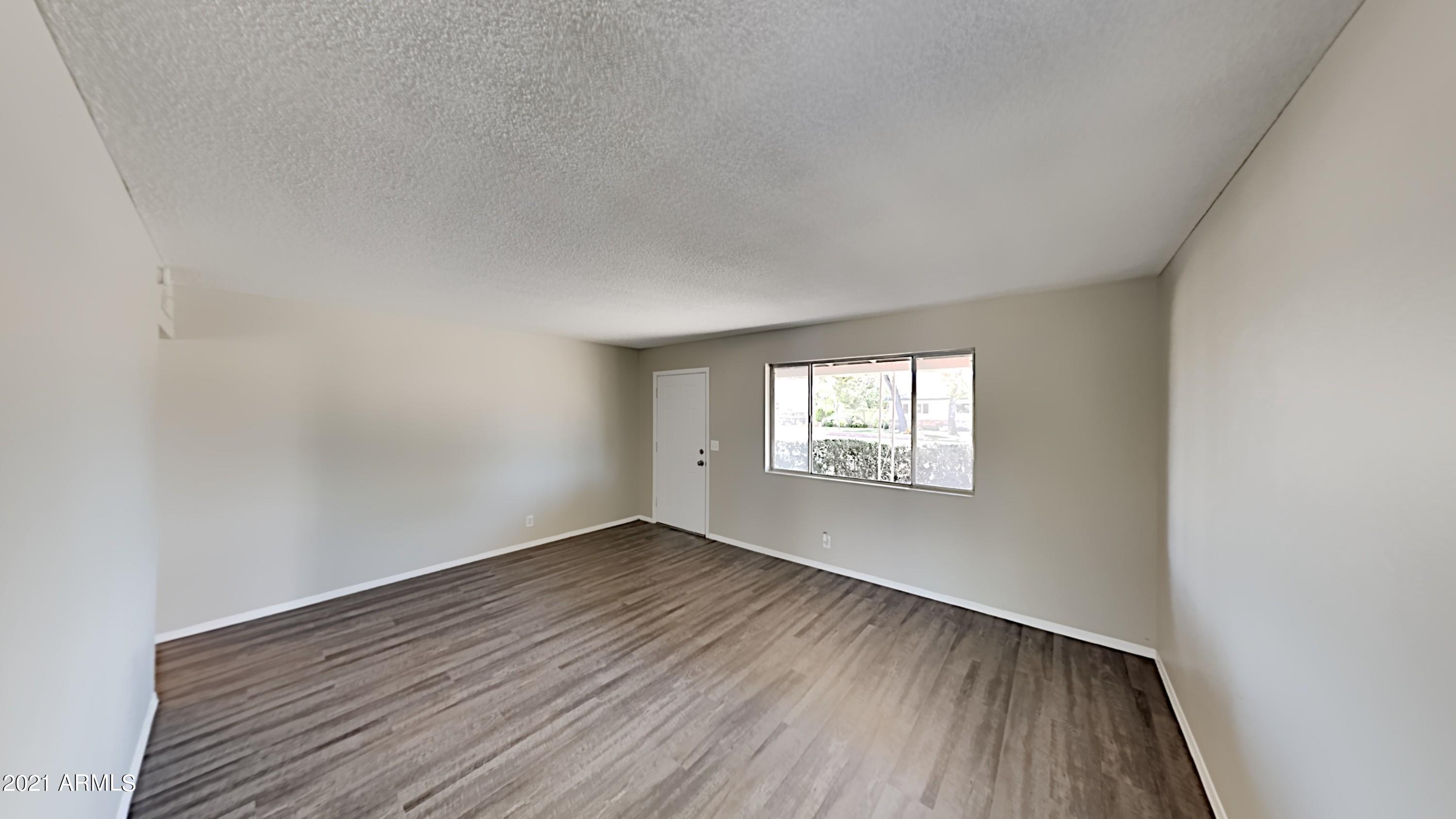 3102 West Bloomfield Road Phoenix, AZ 85029 - Photo 3 of 15 2_Image_hM2RHGT1I3