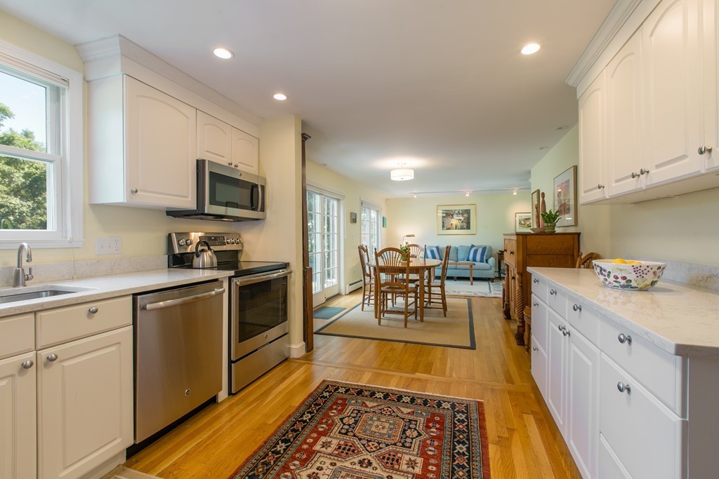169 Plainfield Road Concord, MA 01742 - Photo 8 of 29 Gallery Image 8