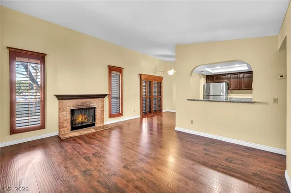 $250,000 | 711 Bass Drive, Unit D, Henderson, NV 89014