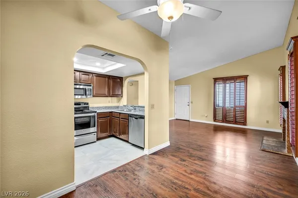$250,000 | 711 Bass Drive, Unit D, Henderson, NV 89014