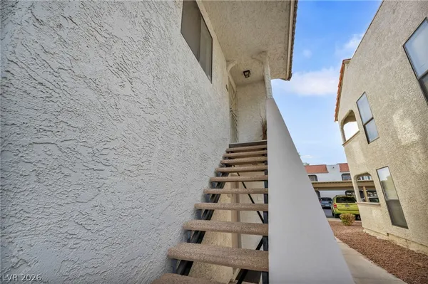 $250,000 | 711 Bass Drive, Unit D, Henderson, NV 89014