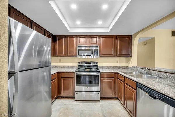 $250,000 | 711 Bass Drive, Unit D, Henderson, NV 89014