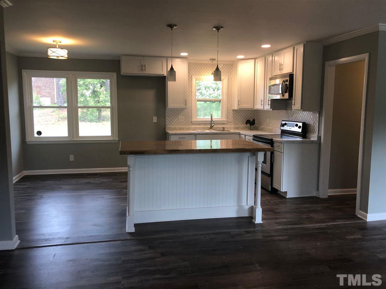 1504 Diamond Road Fayetteville, NC 28311 - Photo 4 of 12 Gallery Image 4