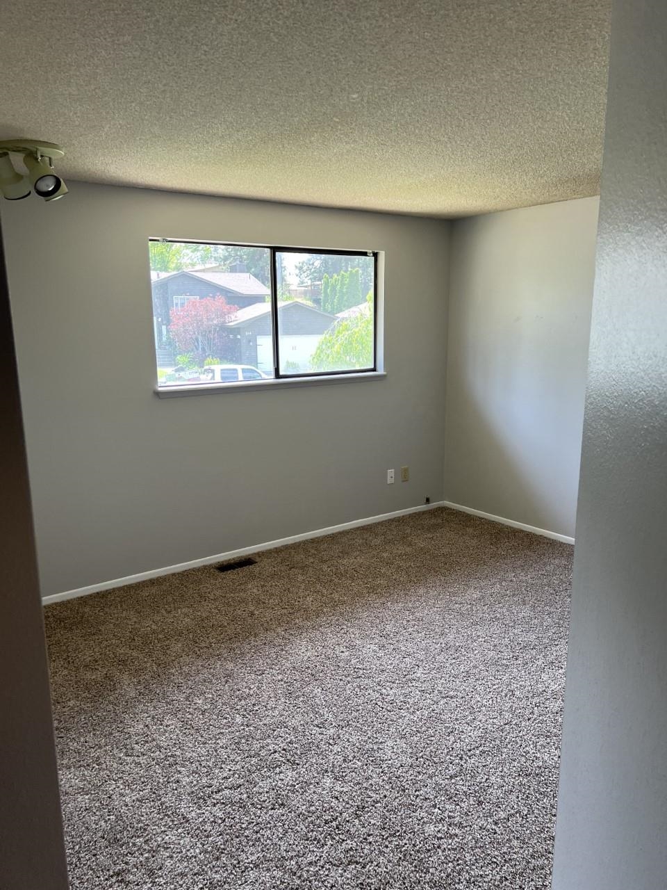 215 East St Thomas More Way Spokane, WA 99208 - Photo 13 of 26
