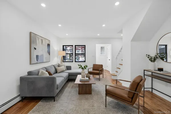 $779,000 | 186-14 121st Avenue | St. Albans