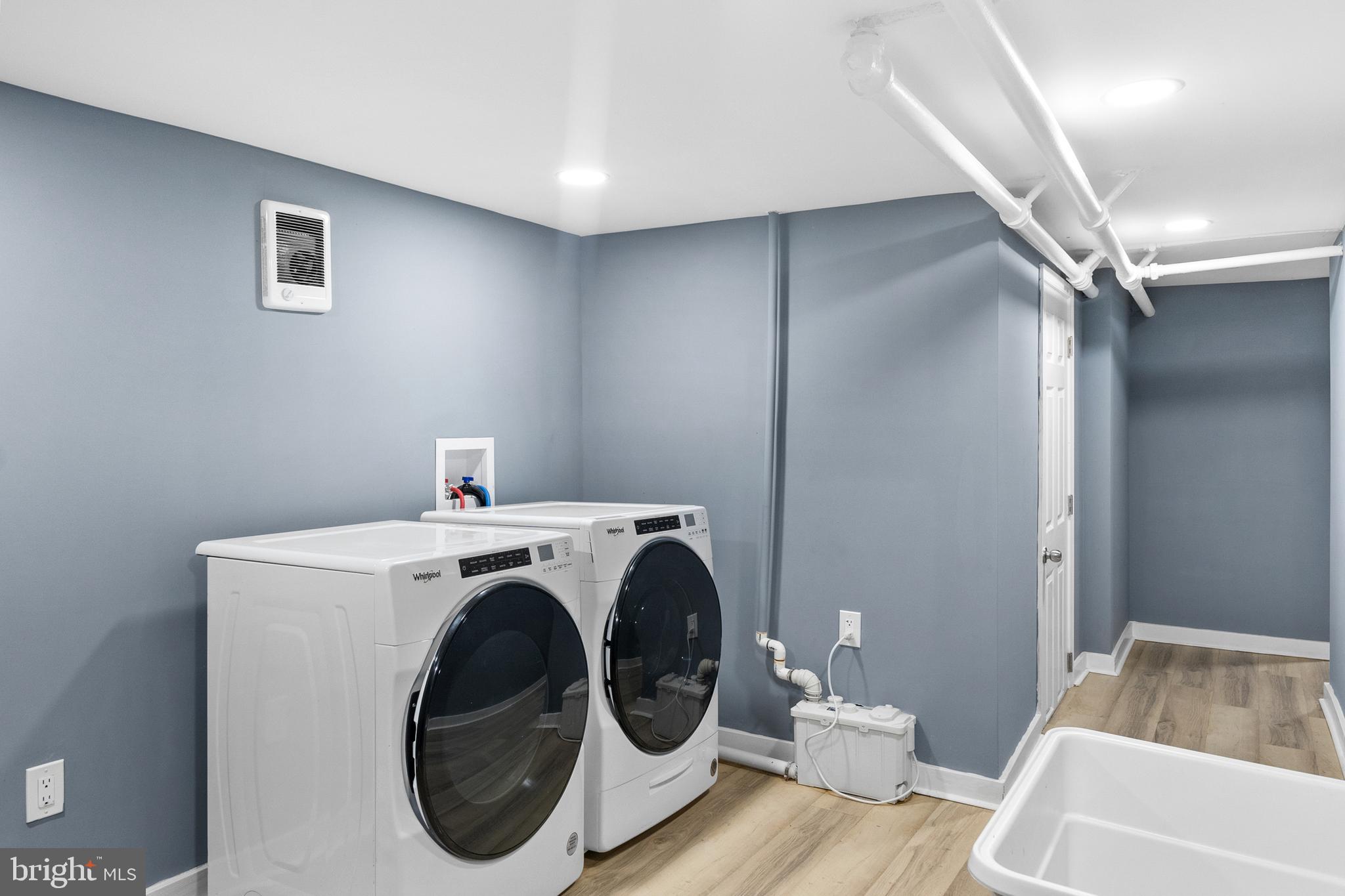 5142 Locust Street Philadelphia, PA 19139 - Photo 25 of 47 Laundry Room