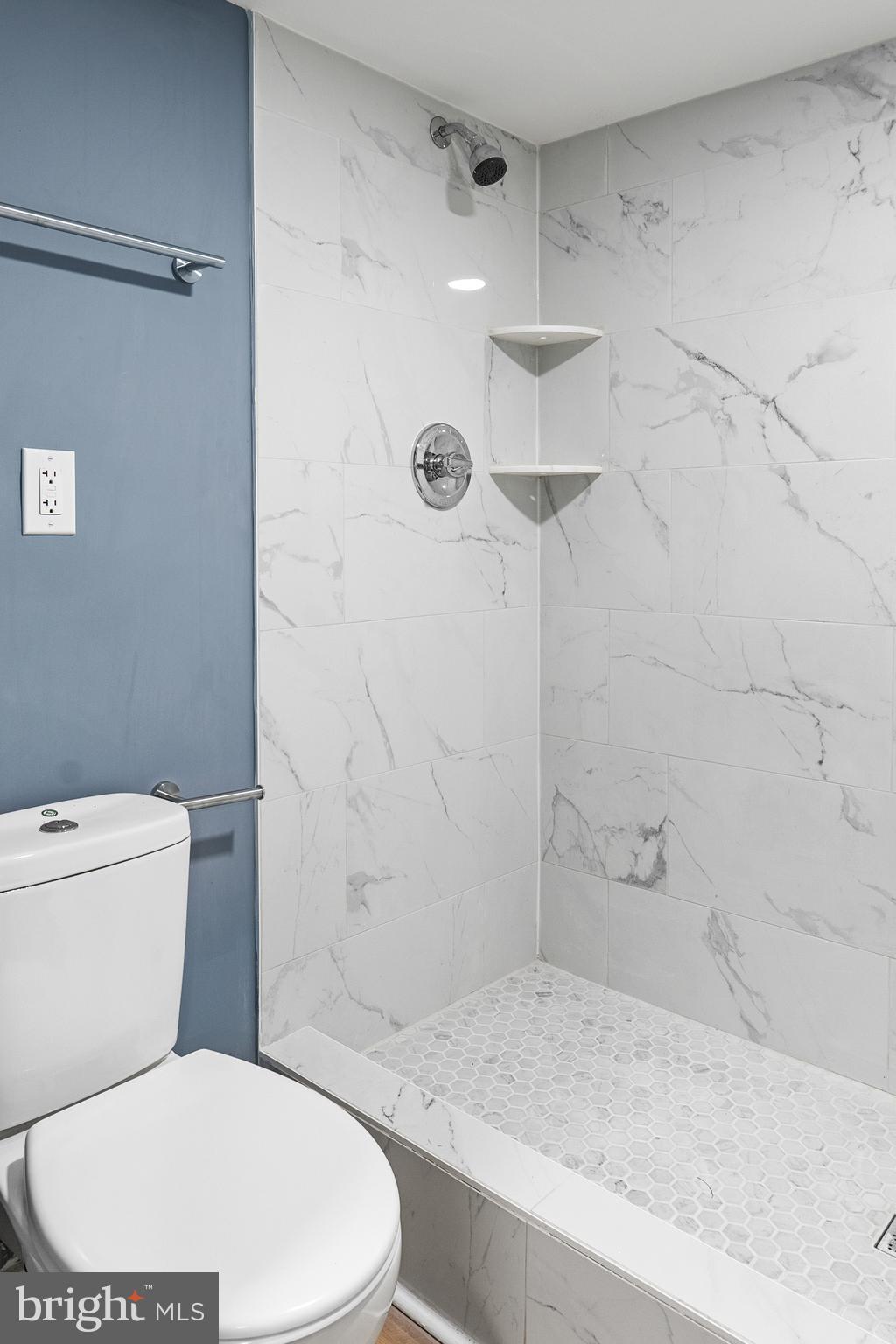 5142 Locust Street Philadelphia, PA 19139 - Photo 28 of 47 Full Bathroom (Basement)