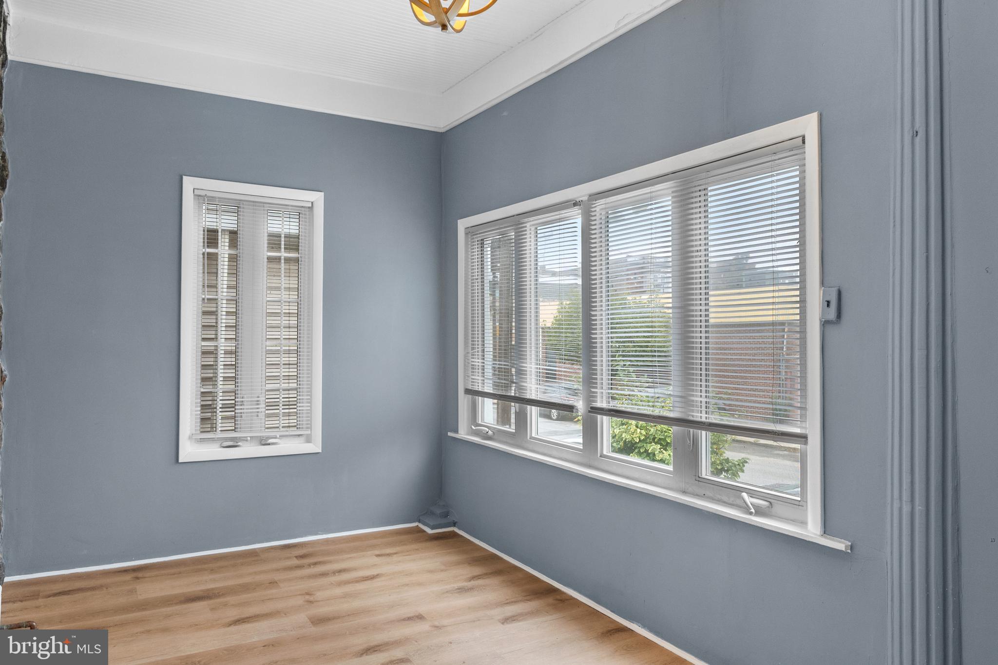 5142 Locust Street Philadelphia, PA 19139 - Photo 4 of 47 Foyer