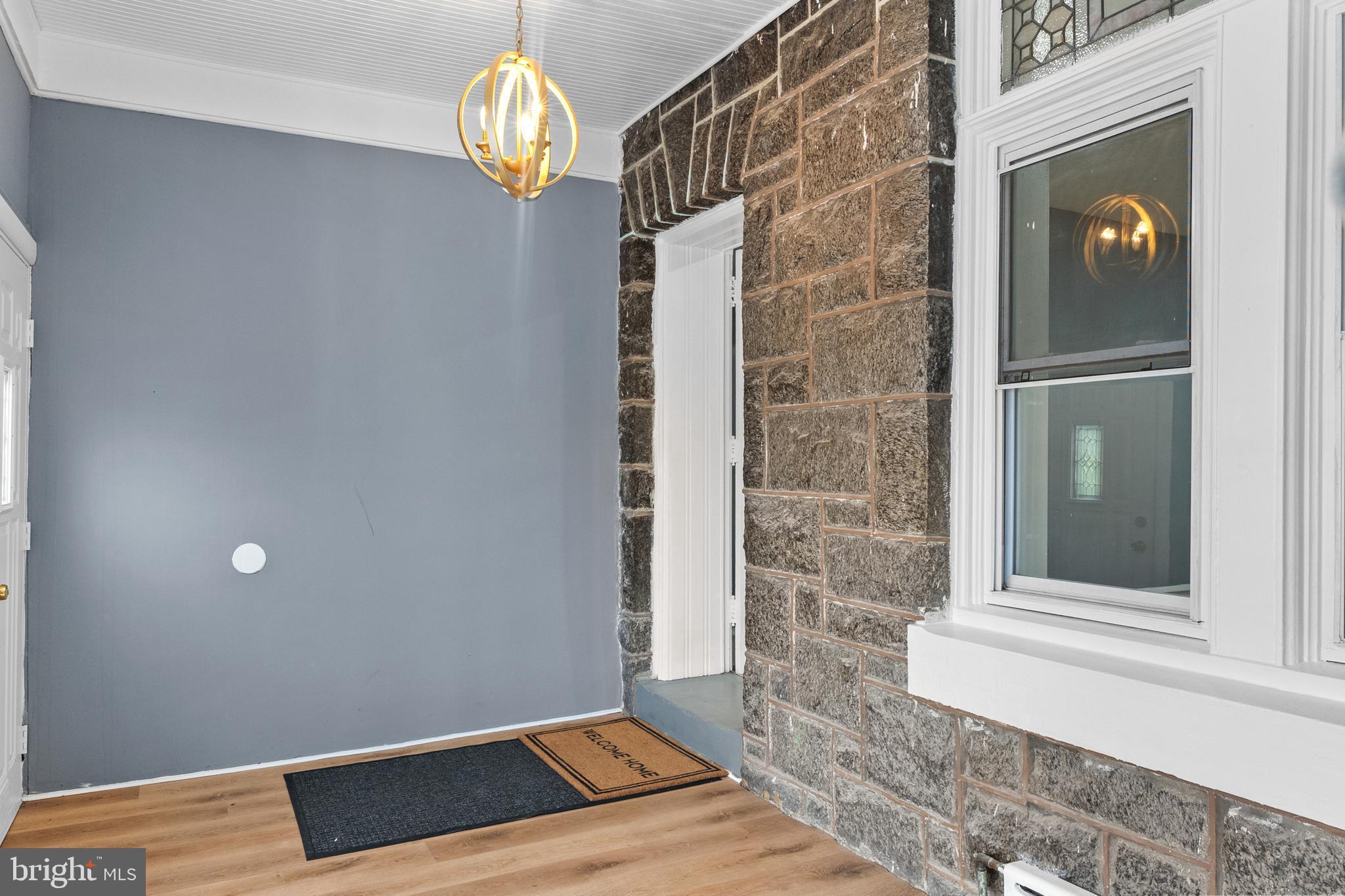 5142 Locust Street Philadelphia, PA 19139 - Photo 6 of 47 Foyer