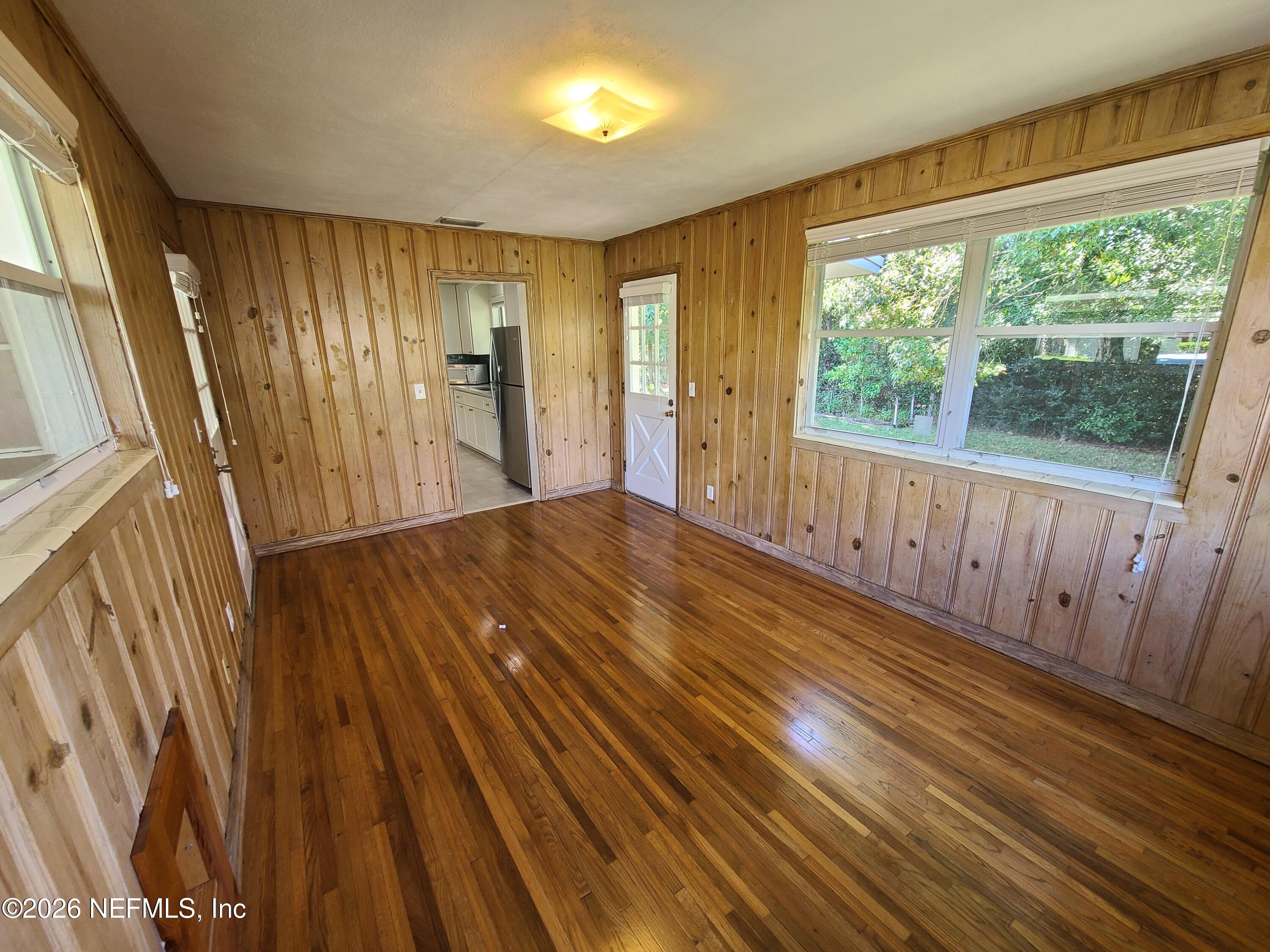 4512 Ish Brant Road West Jacksonville, FL 32210 - Photo 13 of 45 20241102_134527