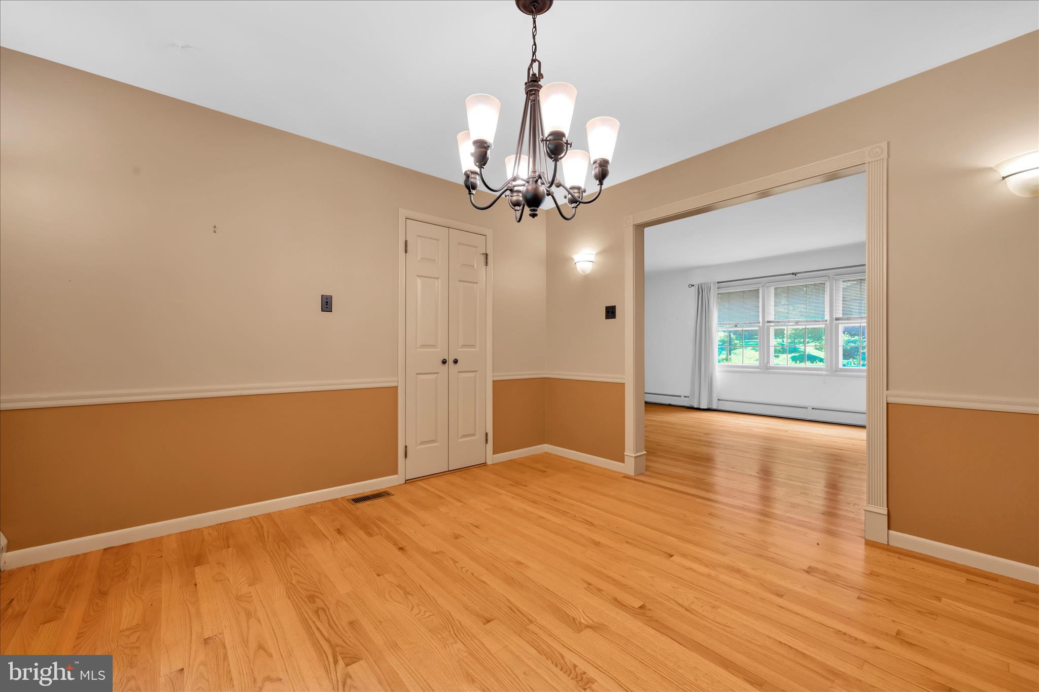 50 Timber Road Pottsville, PA 17901 - Photo 18 of 49 Dining Area