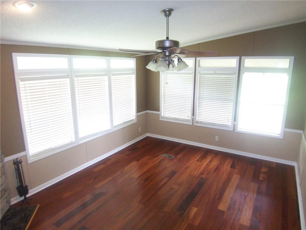 5465 Whitener Road Hickory, NC 28602 - Photo 3 of 22 Gallery Image 3