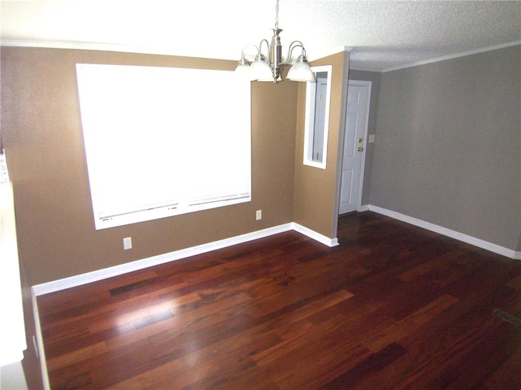5465 Whitener Road Hickory, NC 28602 - Photo 5 of 22 Gallery Image 5