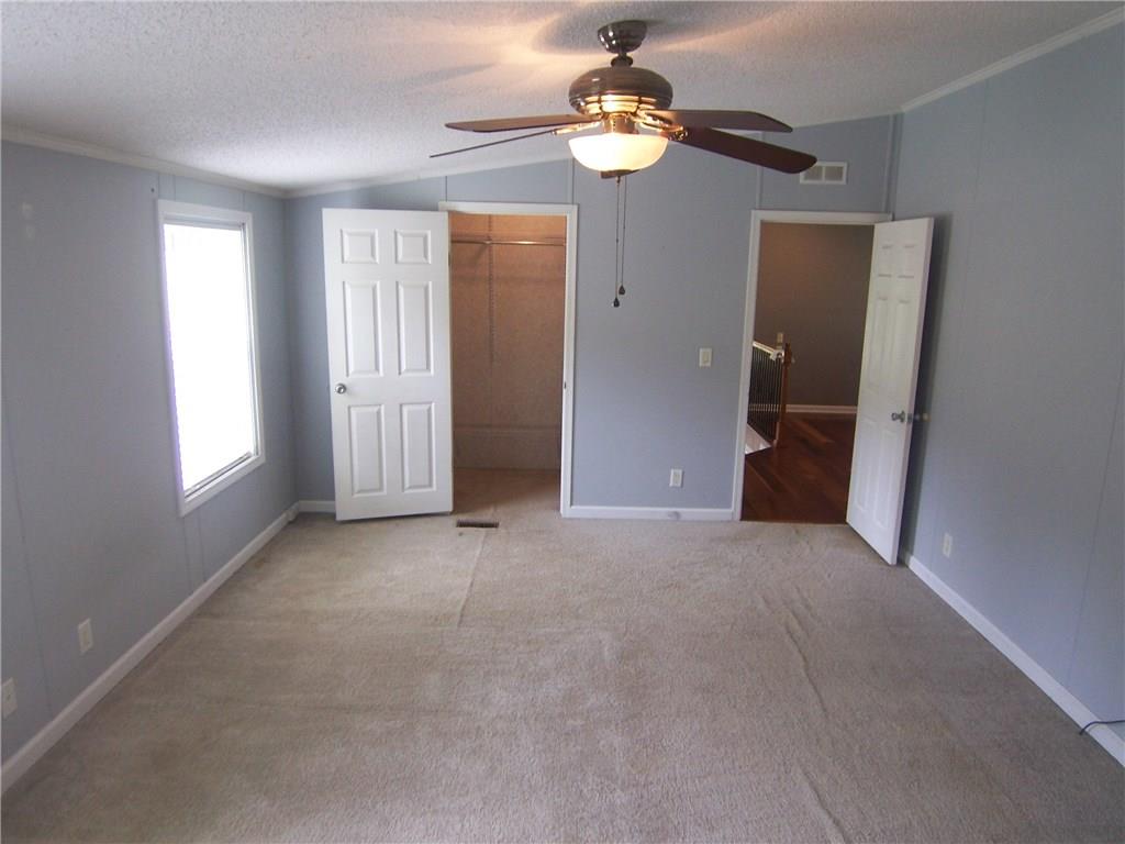5465 Whitener Road Hickory, NC 28602 - Photo 6 of 22 Gallery Image 6