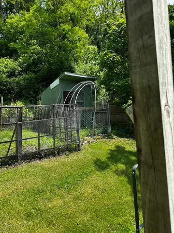 $325,000 | 53 High Street, Middlebury, VT 05753