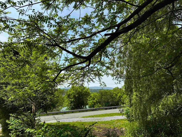 $325,000 | 53 High Street, Middlebury, VT 05753