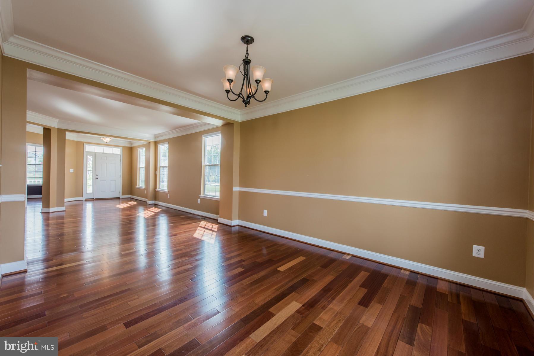 6714 Broadview Road Baltimore, MD 21209 - Photo 9 of 30 Dining Room